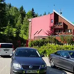 Ξενοδοχείο Velveta 3*