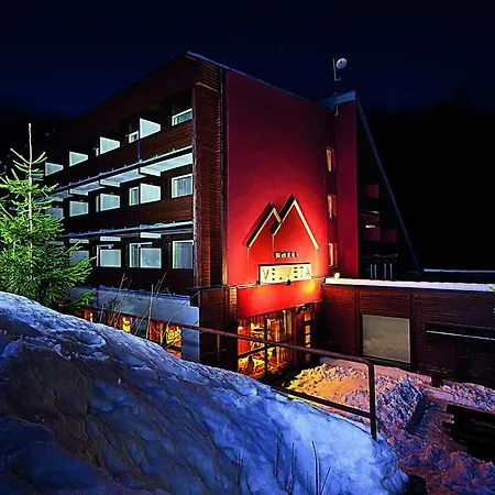Velveta Hotell 3*