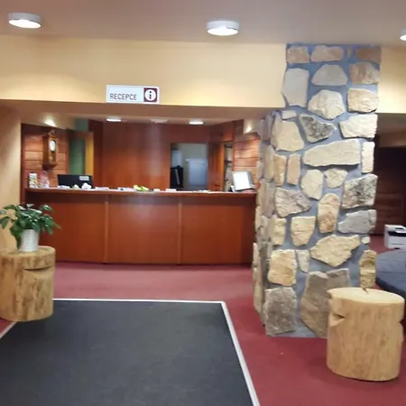 Velveta 3* Špindlerŭv Mlýn