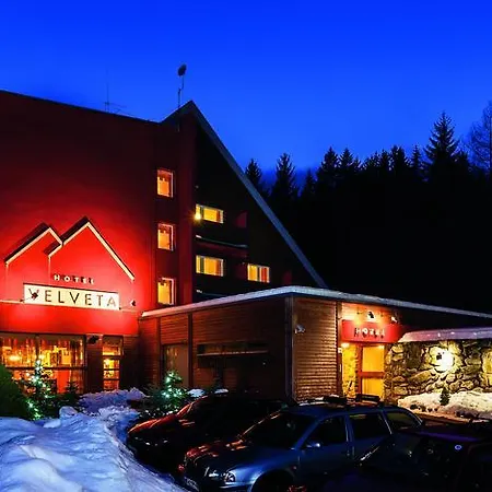 Hotel Velveta 3*