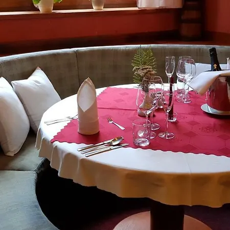 Velveta فندق 3*